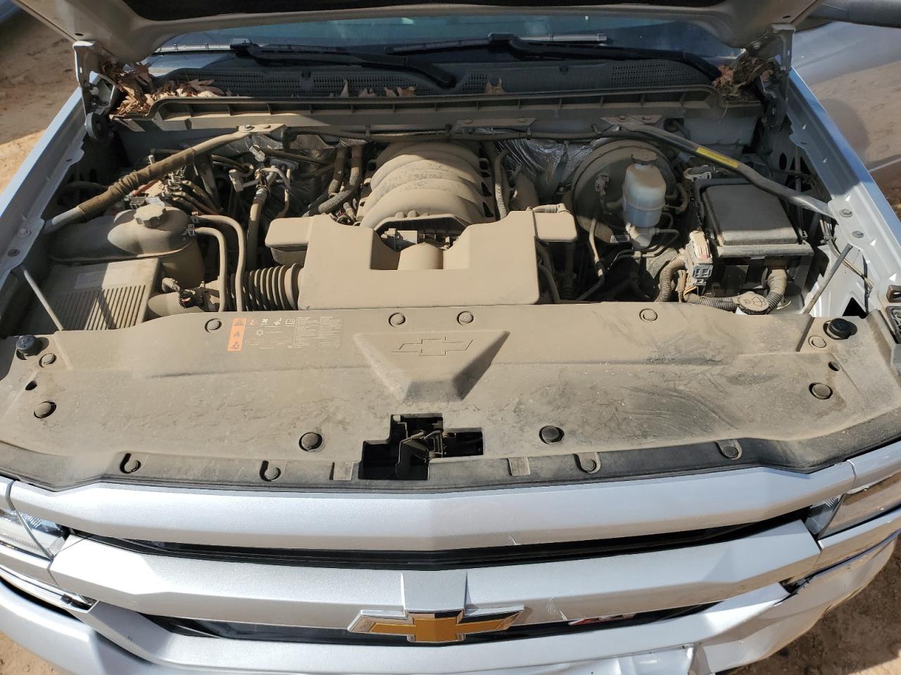 2018 Chevrolet Silverado - Image 12
