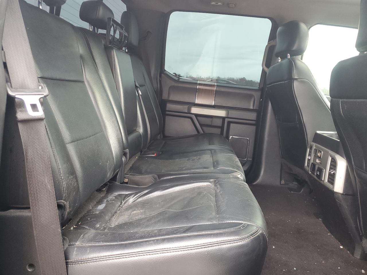 2017 Ford F-150 - Image 10
