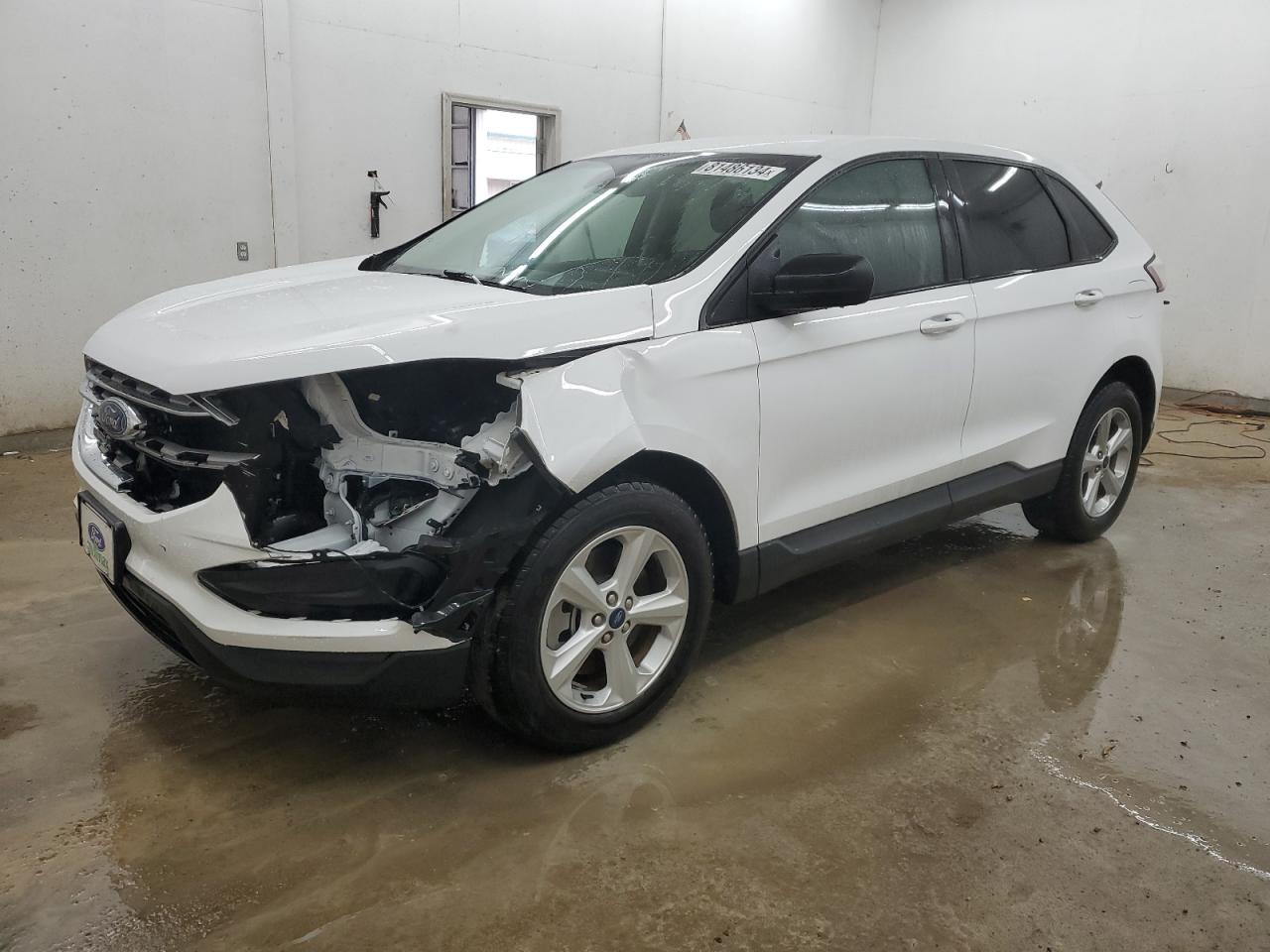 2022 Ford Edge - Image 1