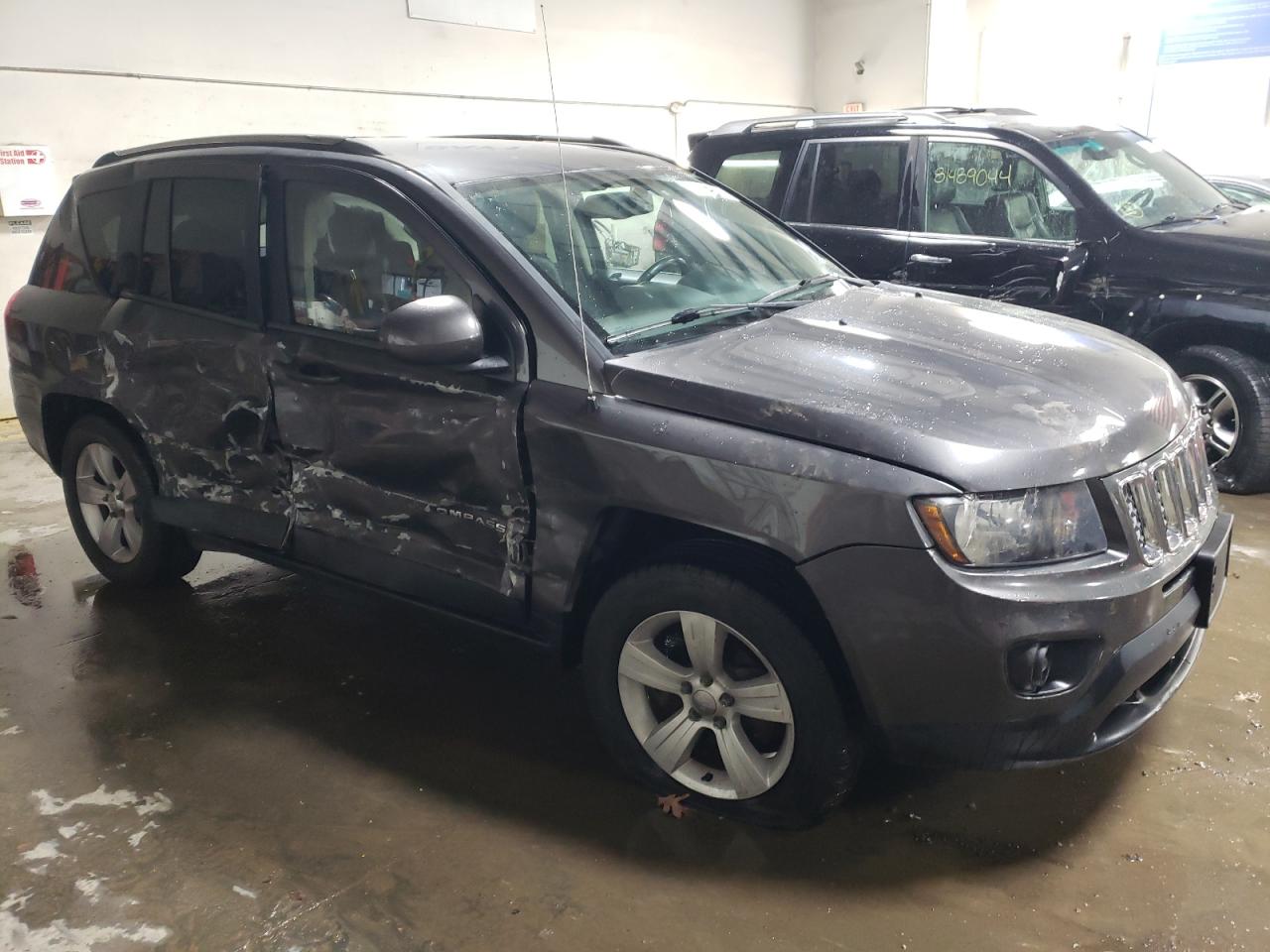2014 Jeep Compass - Image 4