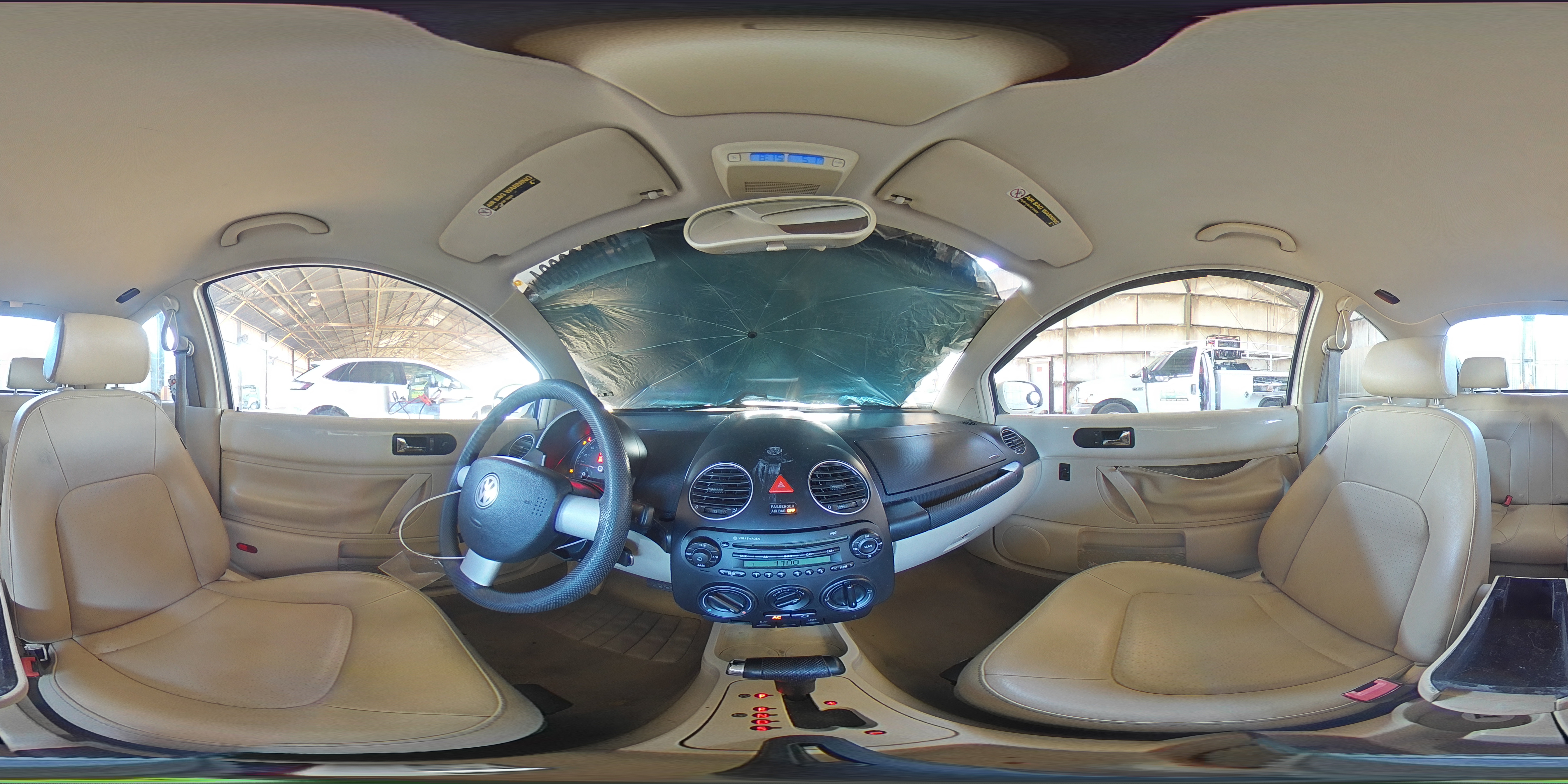 2008 Volkswagen Beetle - Image 13