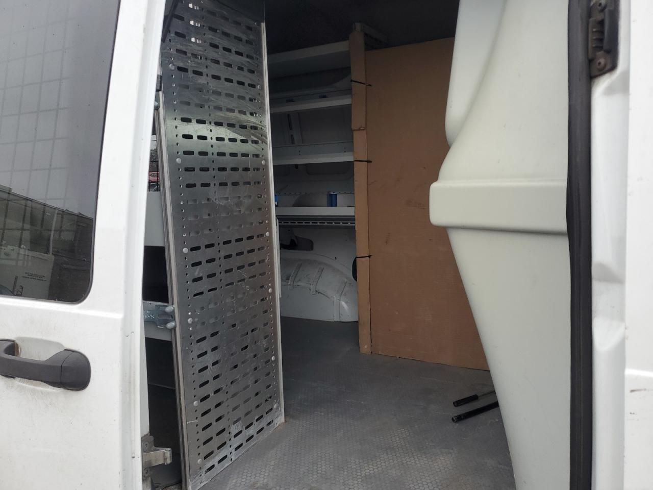 2013 Ford Transit - Image 12
