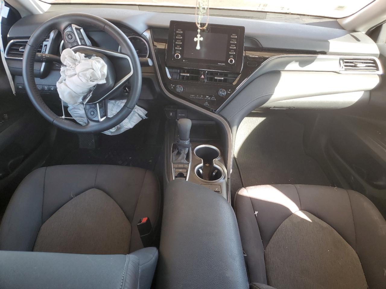 2022 Toyota Camry - Image 8