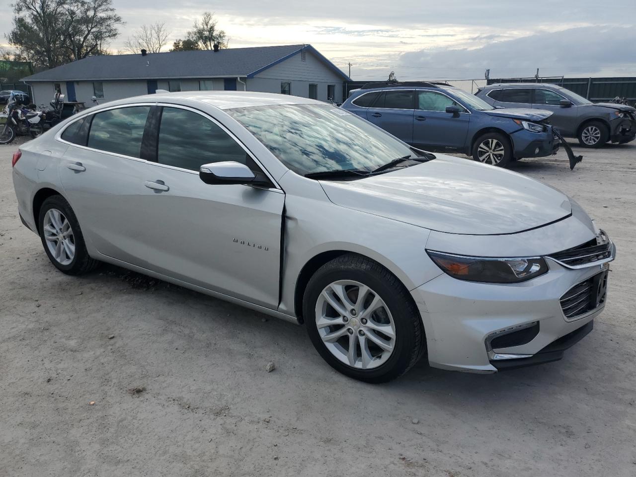 2018 Chevrolet Malibu - Image 4