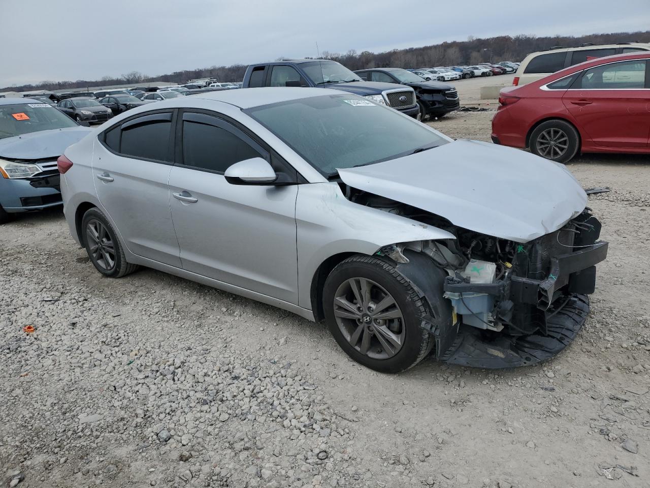 2017 Hyundai Elantra - Image 4