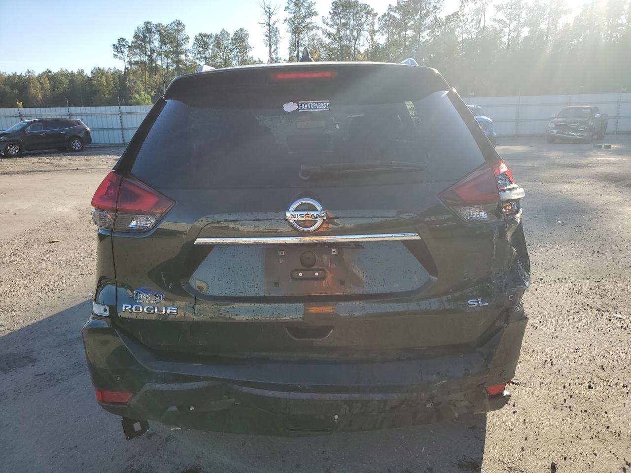 2020 Nissan Rogue - Image 6