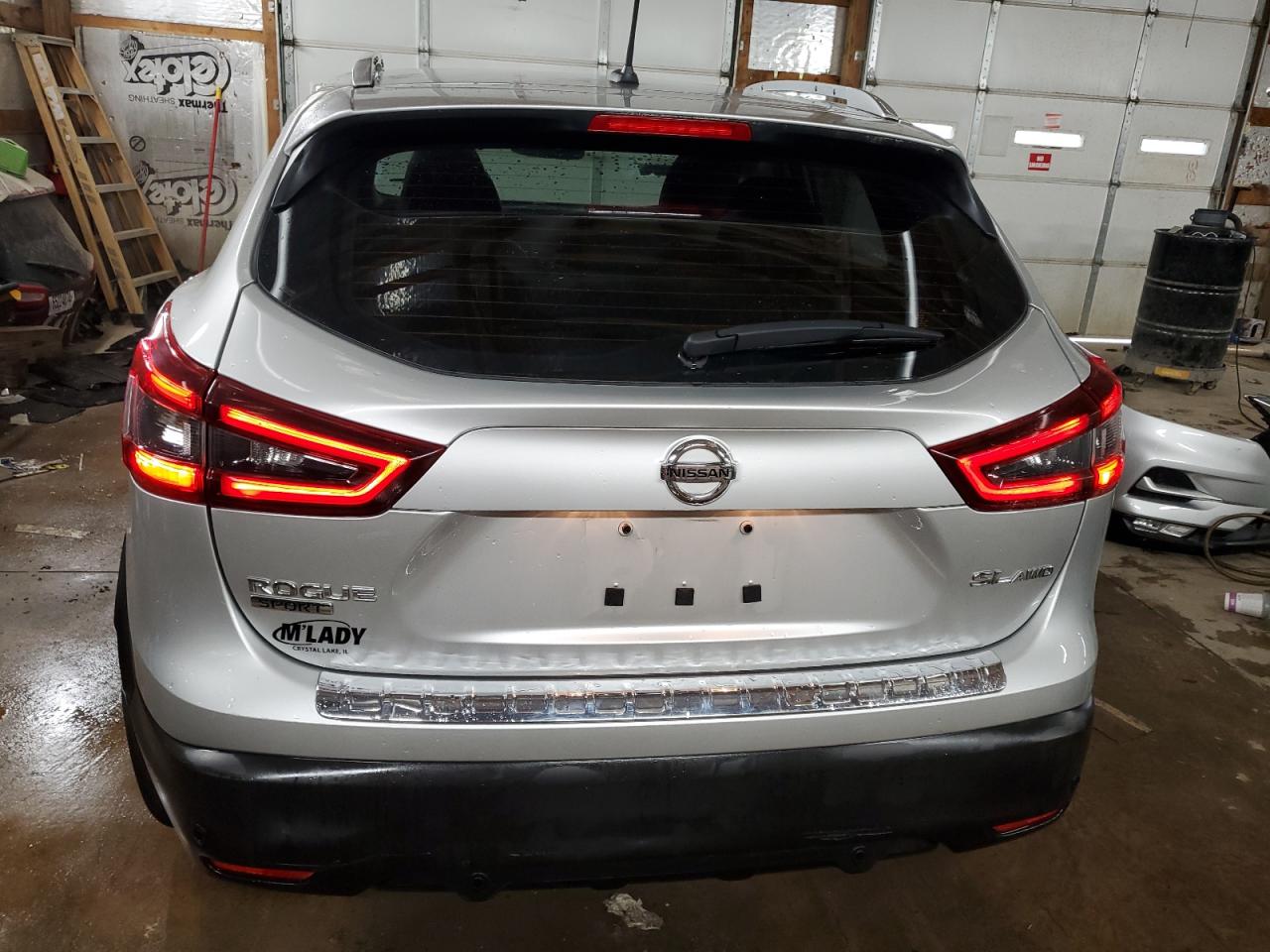 2022 Nissan Rogue Sport Sl VIN: JN1BJ1CW3NW483289 Lot: 80540334