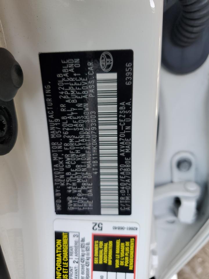2019 Toyota Camry - Image 13