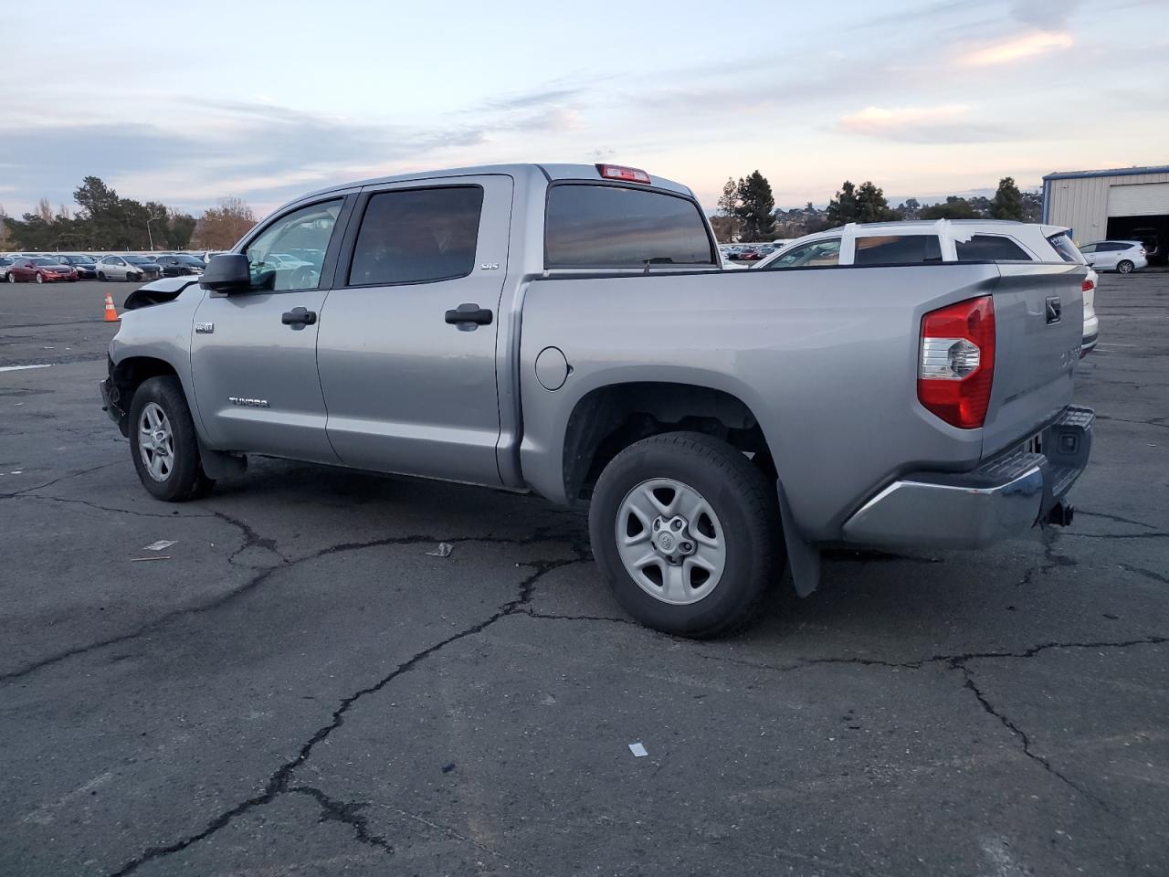 VIN 5TFEY5F14FX180031 2015 TOYOTA TUNDRA no.2