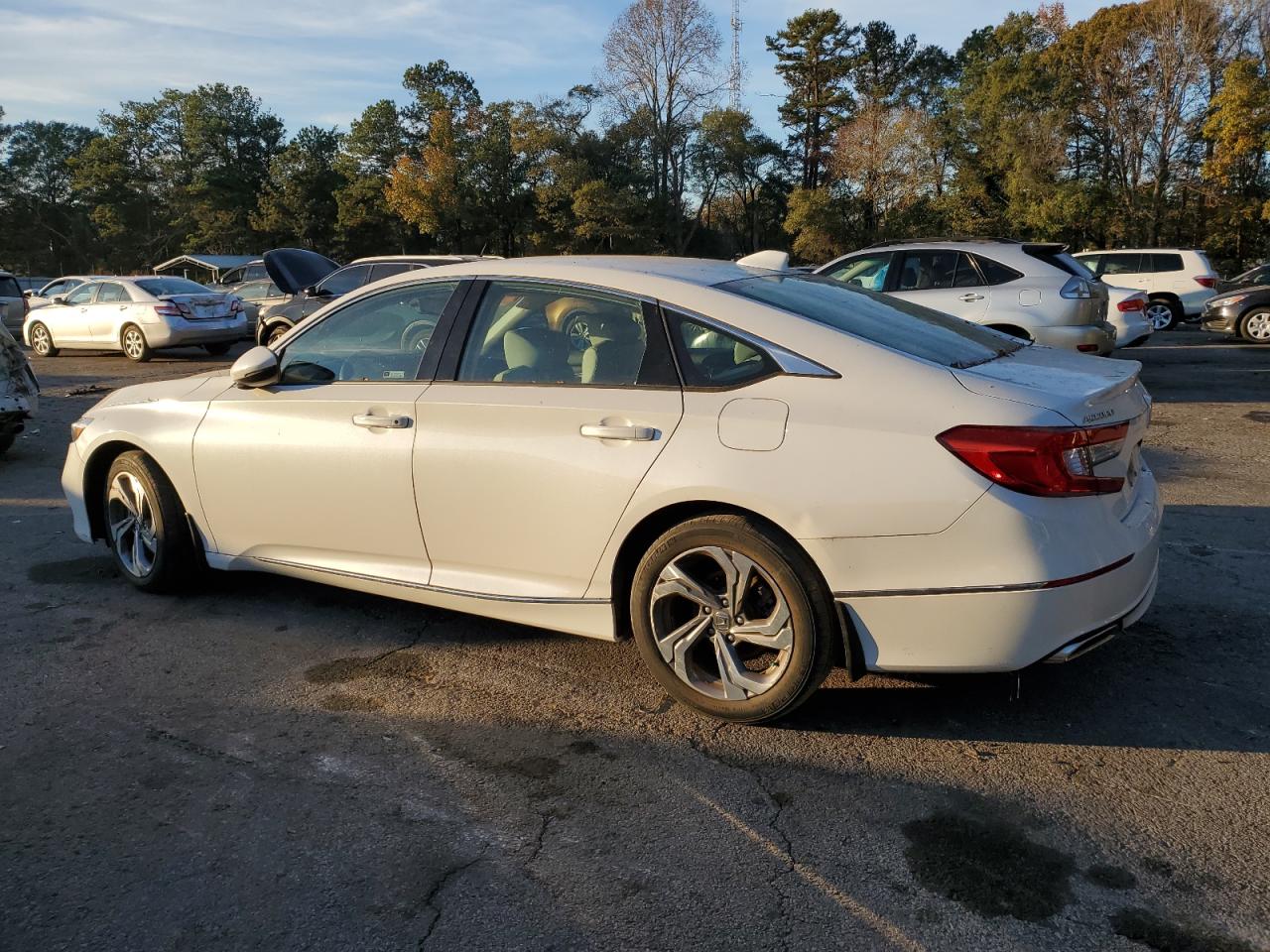 2018 Honda Accord Exl VIN: 1HGCV2F57JA039520 Lot: 79835644