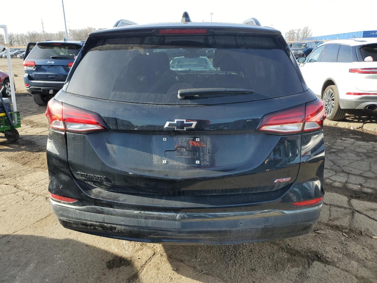 2022 Chevrolet Equinox - Image 6