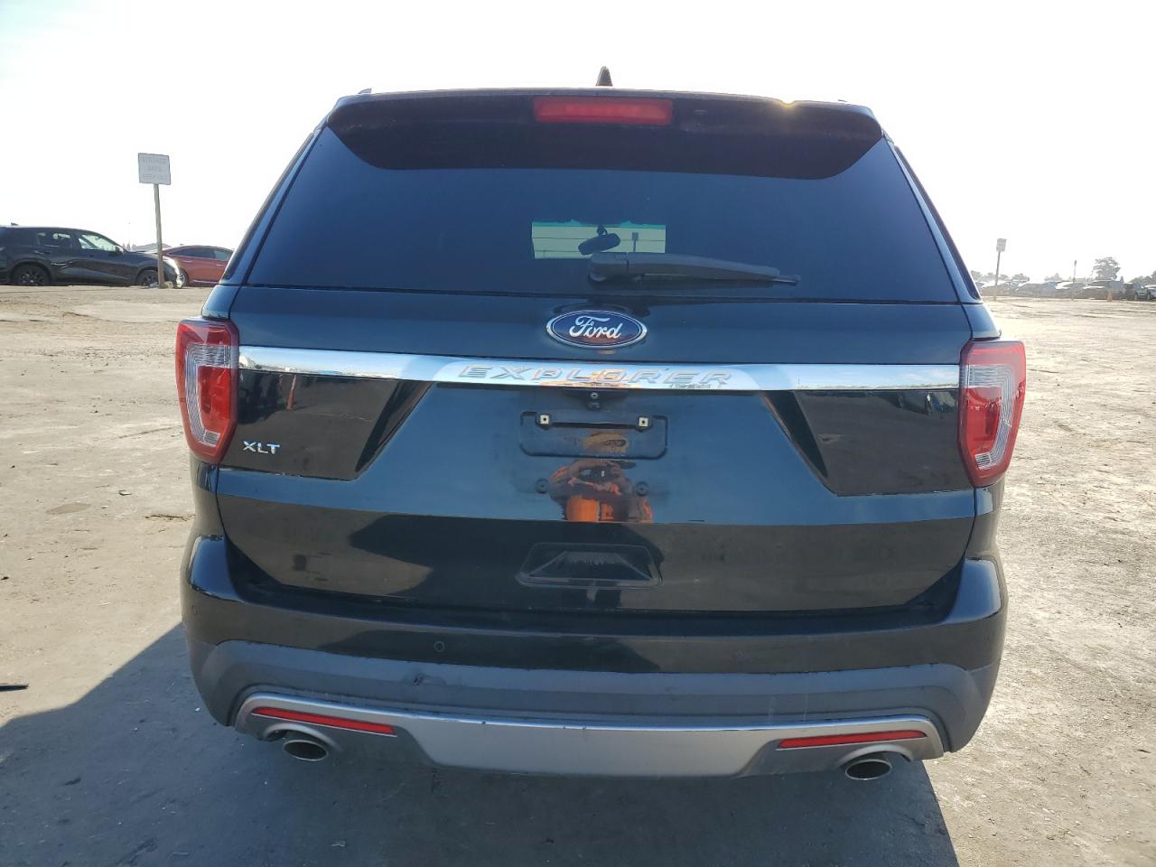 2016 Ford Explorer - Image 6