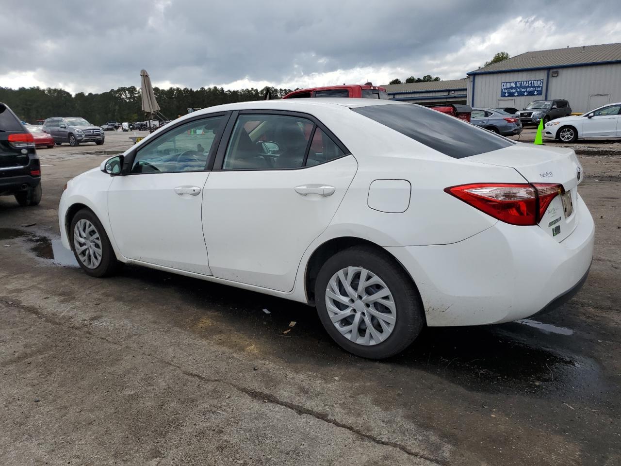 2017 Toyota Corolla - Image 2