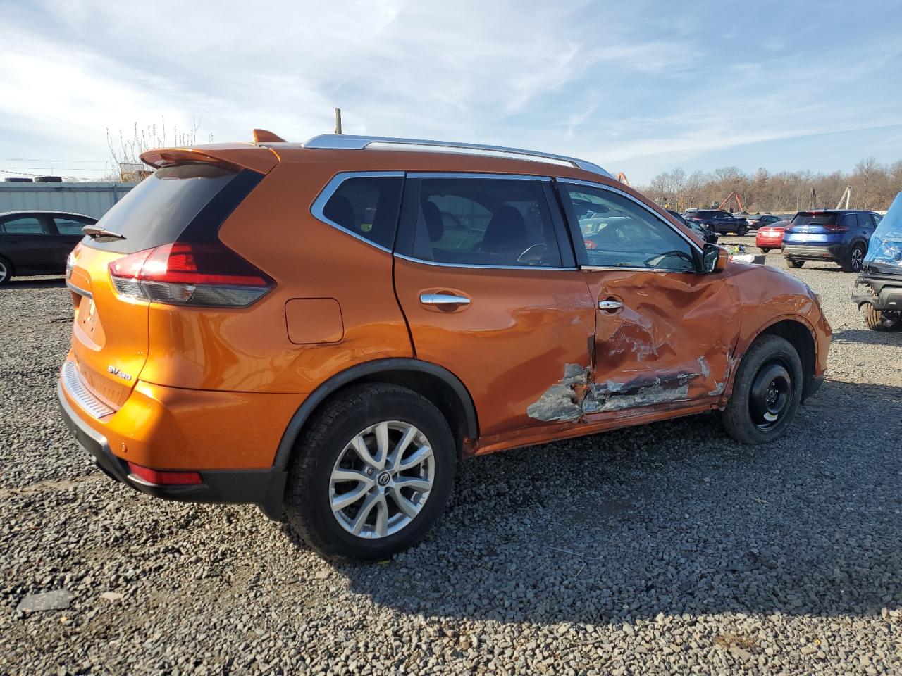 2019 Nissan Rogue - Image 3