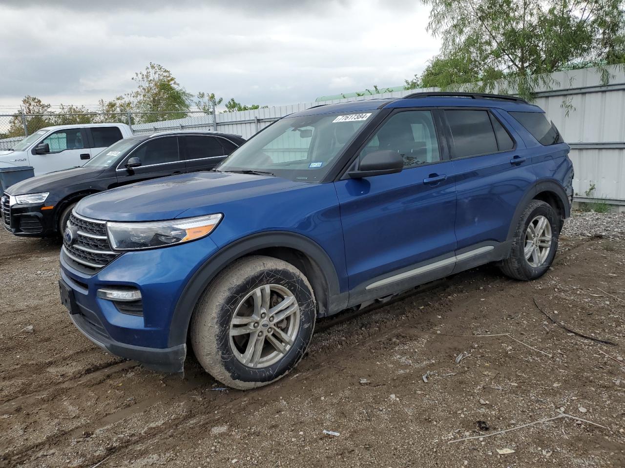 2022 Ford Explorer - Image 1
