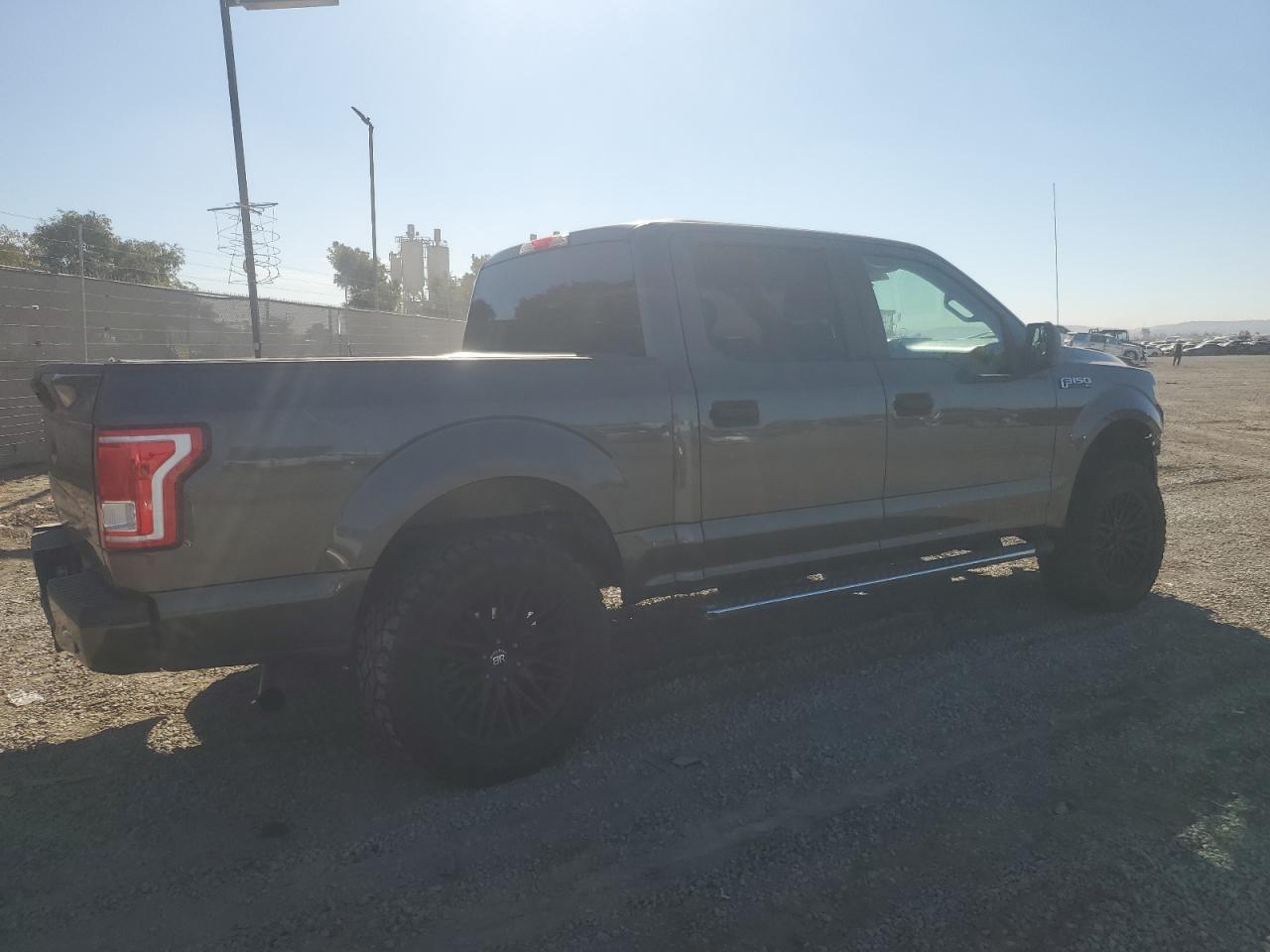 VIN 1FTEW1EP7HKD89333 2017 FORD F-150 no.3