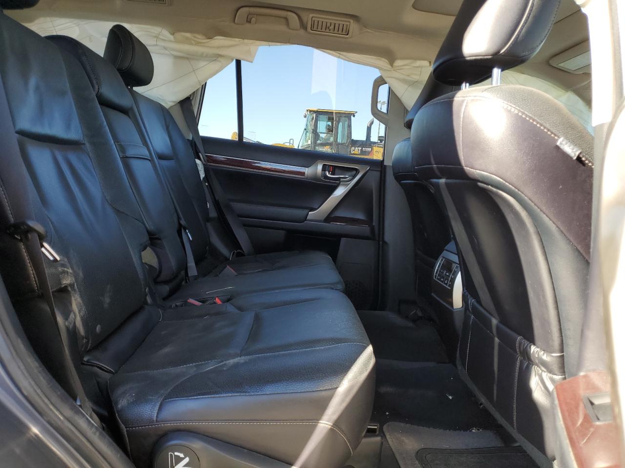 2016 Lexus GX - Image 10