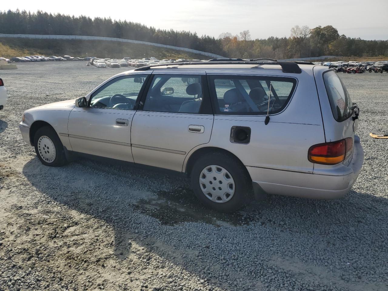1996 Toyota Camry - Image 2