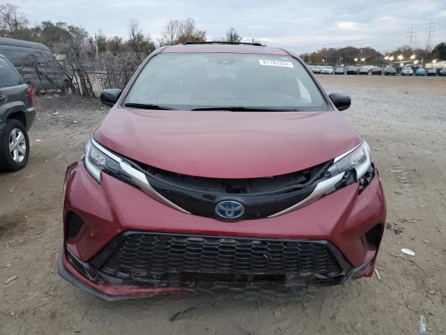  TOYOTA SIENNA 2022 Red