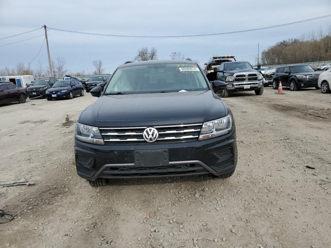 2021 Volkswagen Tiguan - Image 5