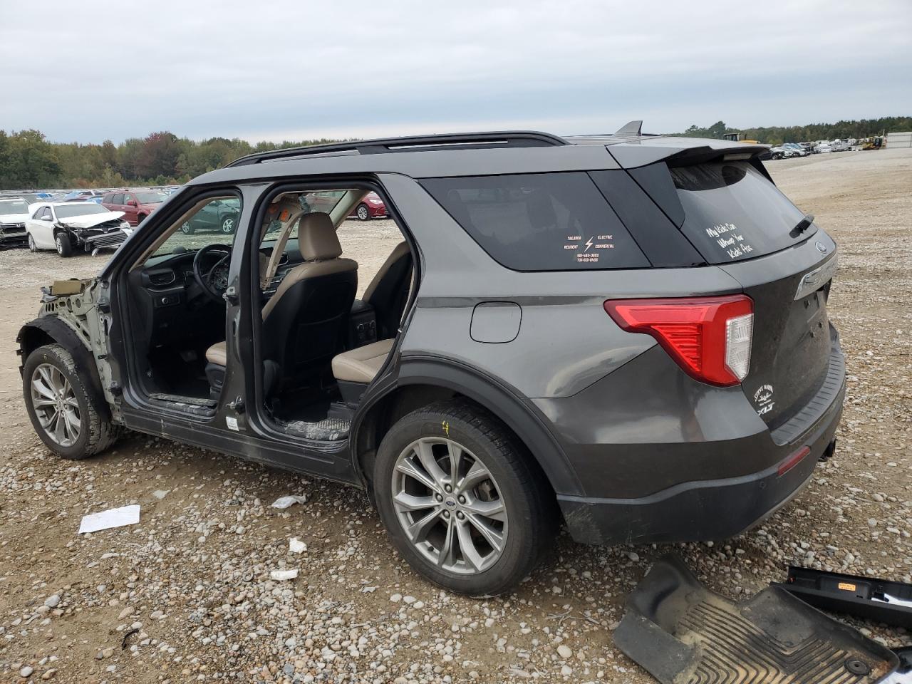 2020 Ford Explorer - Image 2