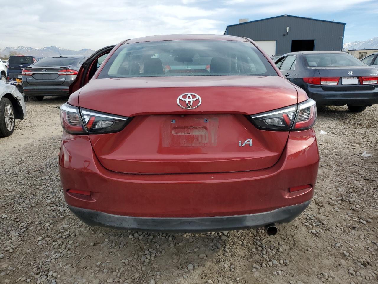 2017 Toyota Yaris - Image 6