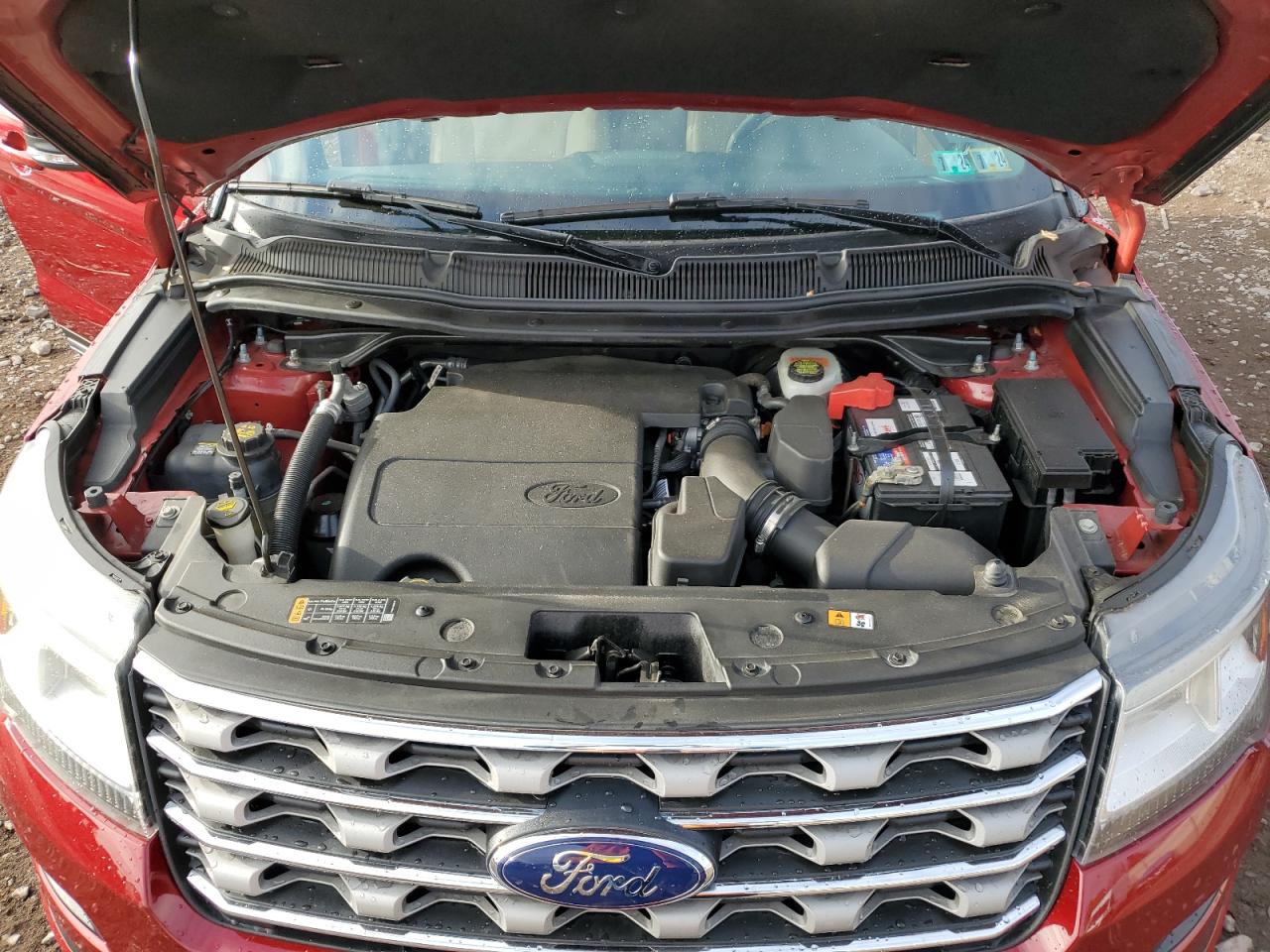 2017 Ford Explorer - Image 13