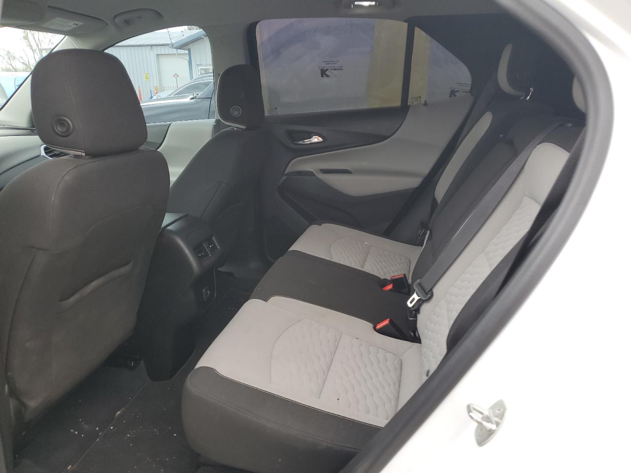 2020 Chevrolet Equinox - Image 10