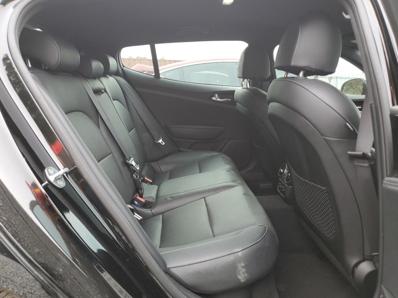 2022 Kia Stinger - Image 10