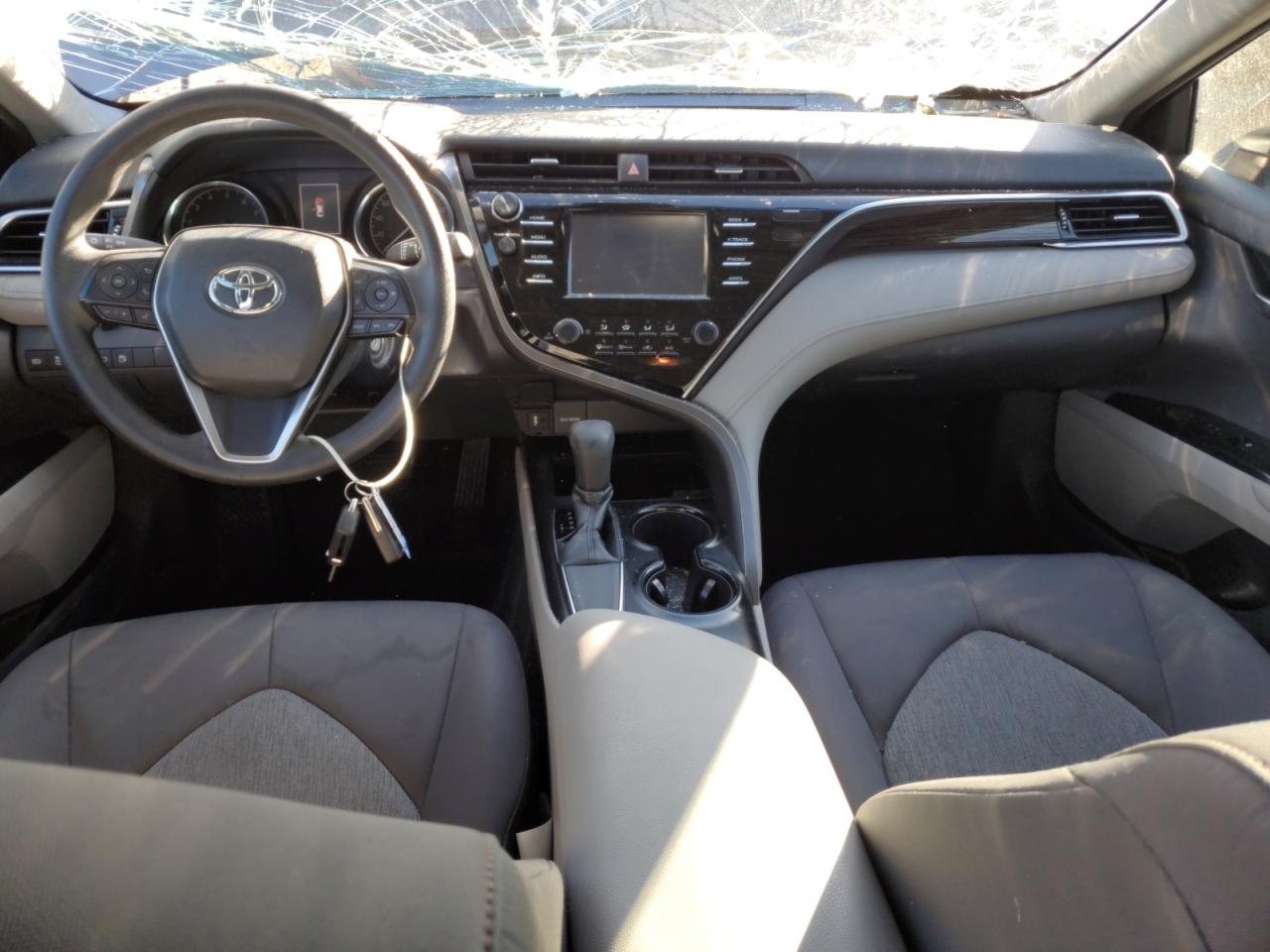 2018 Toyota Camry - Image 8