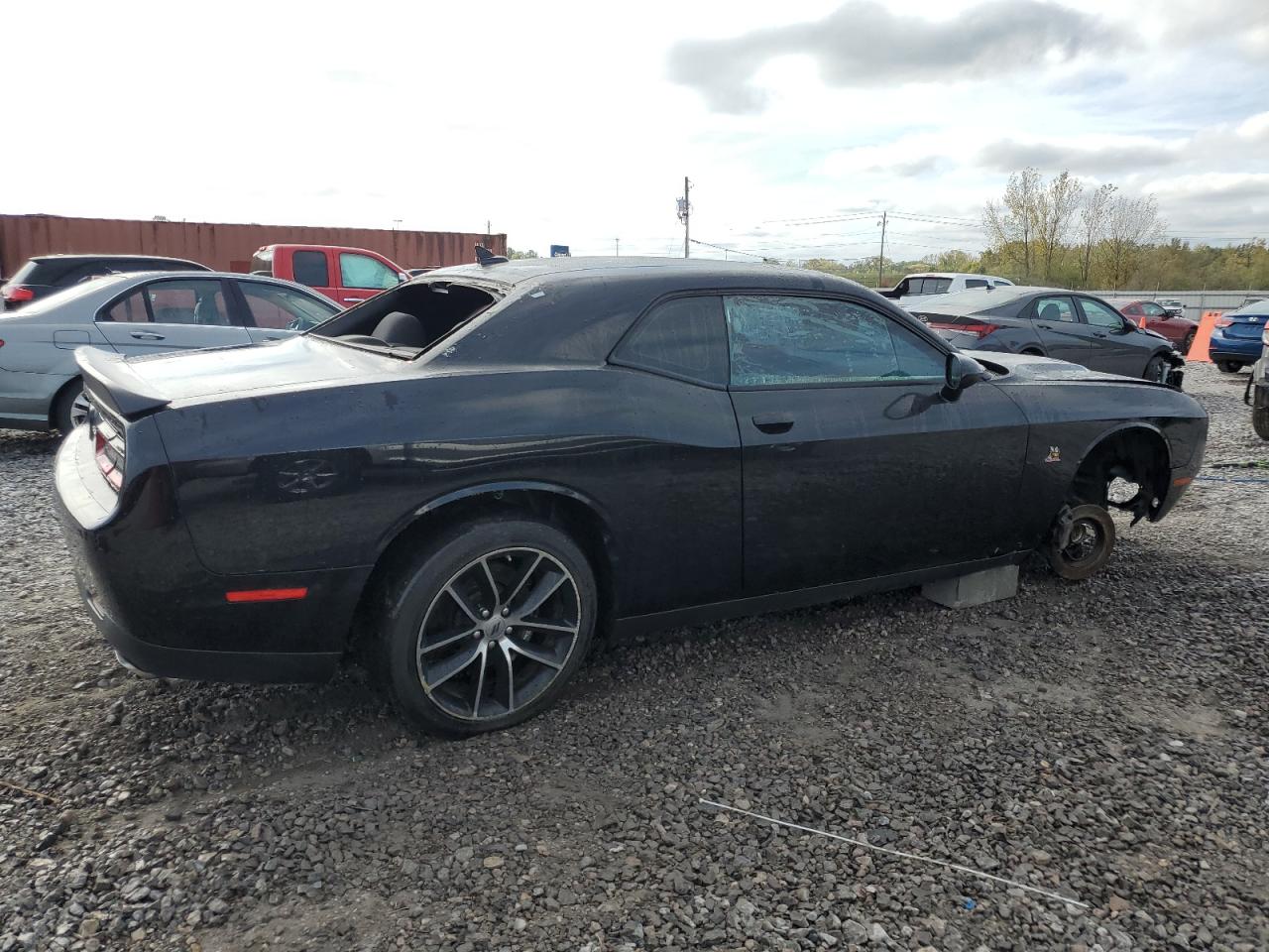 2018 Dodge Challenger - Image 3