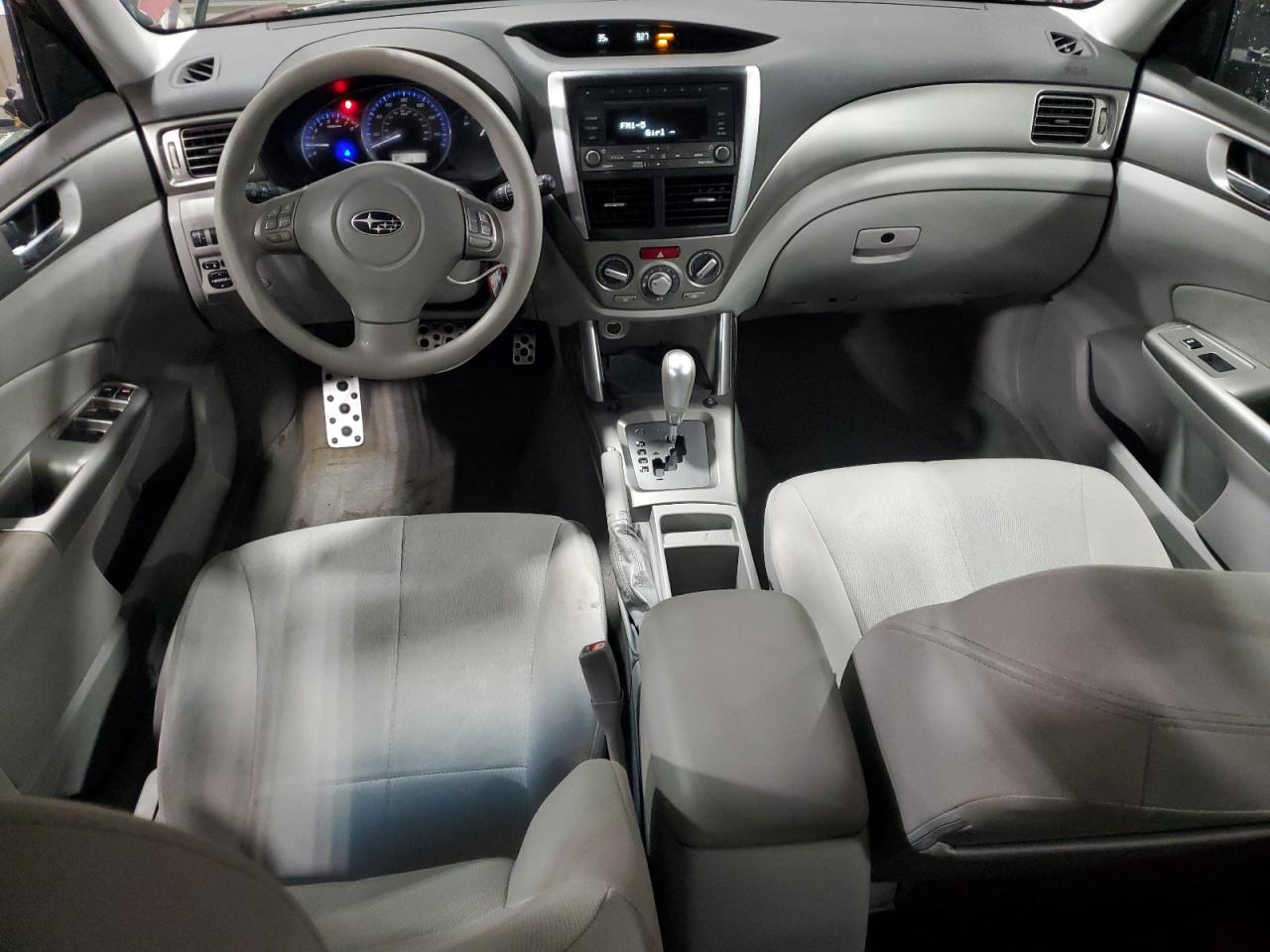 2010 Subaru Forester - Image 8