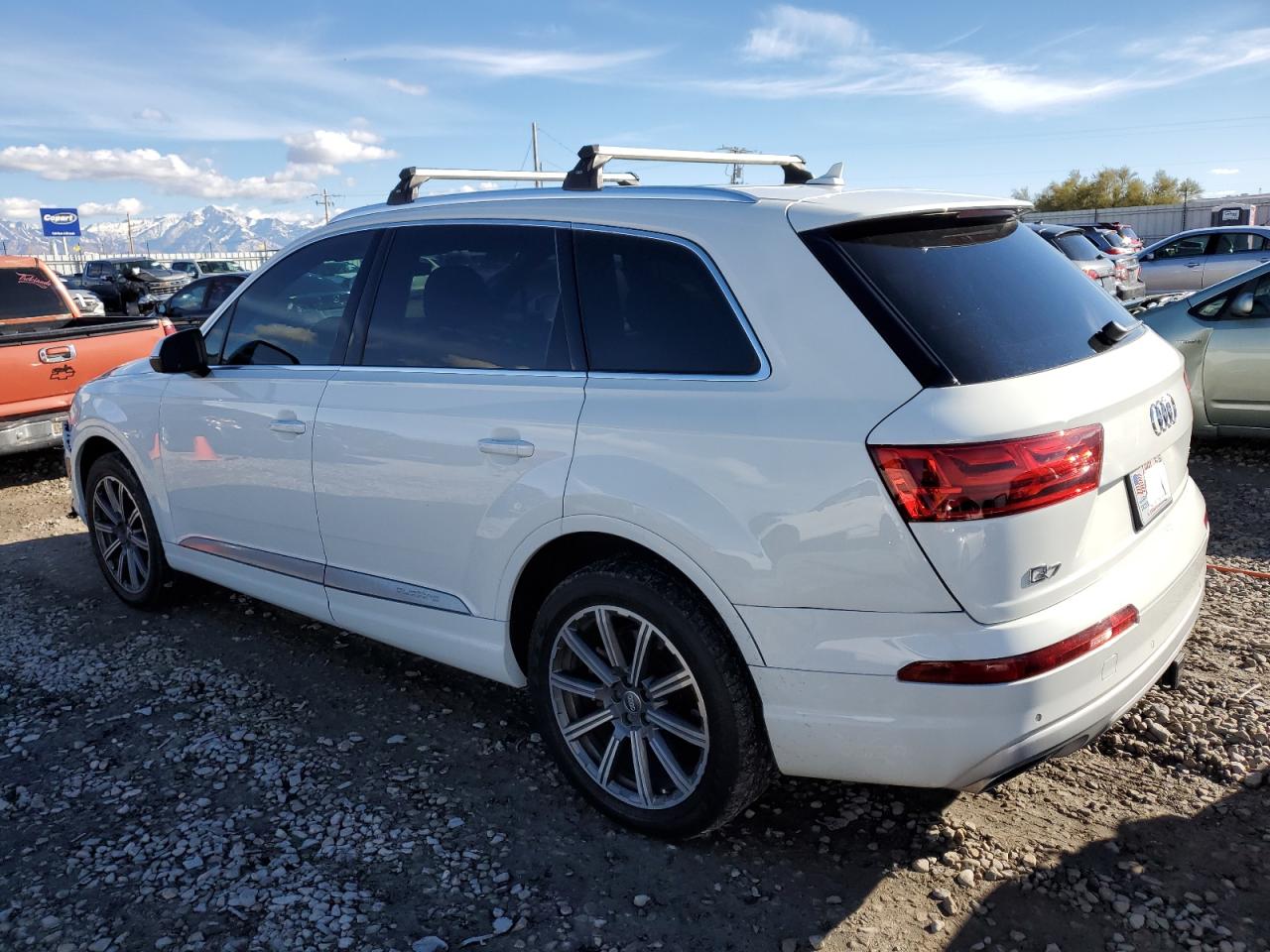 2017 Audi Q7 - Image 2