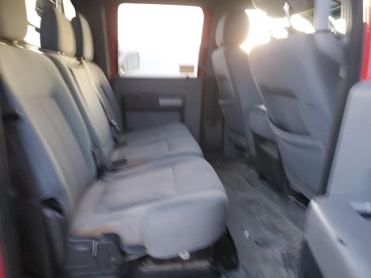 2015 Ford F350 - Image 10