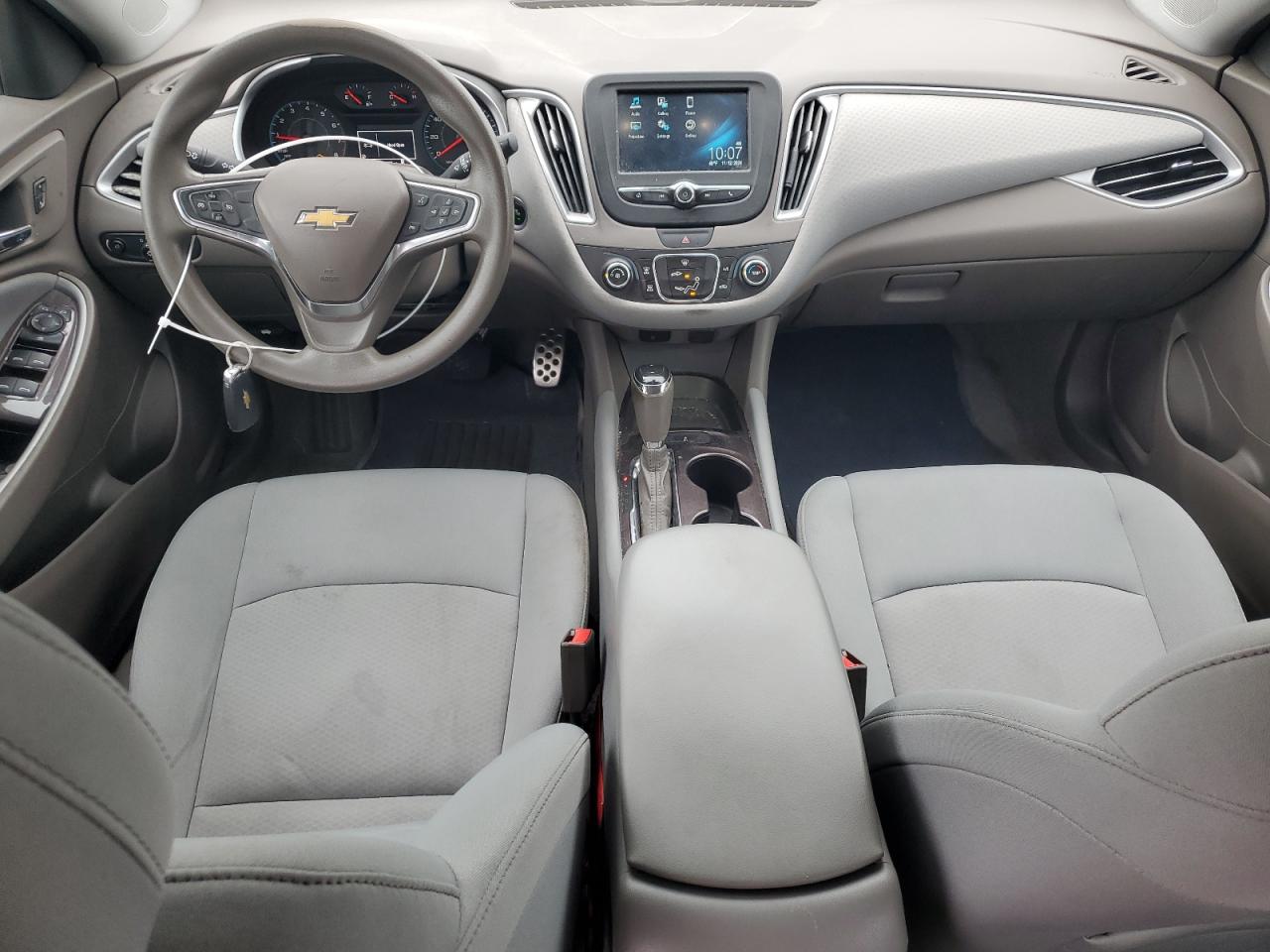 2017 Chevrolet Malibu - Image 8