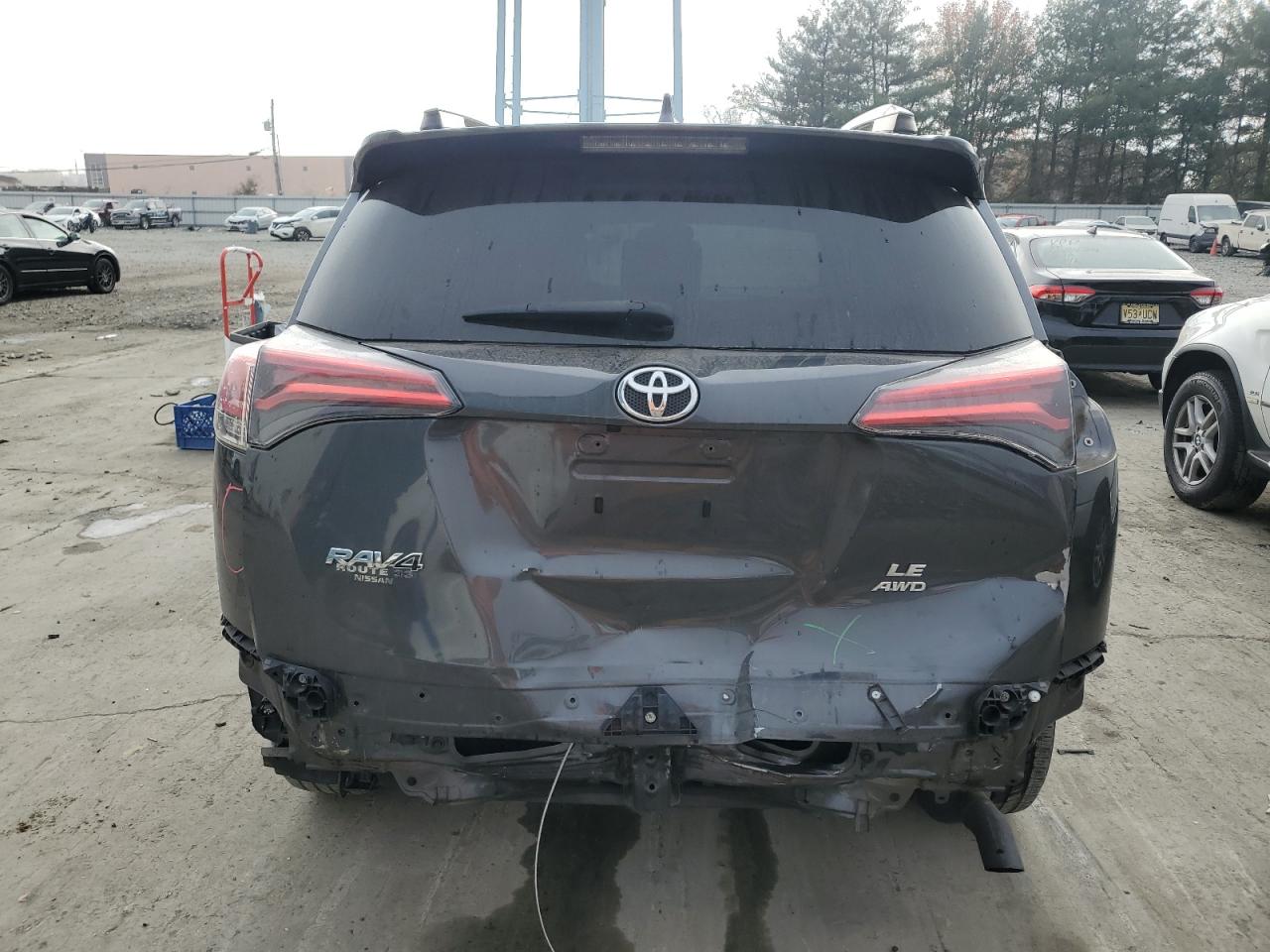 2017 Toyota Rav4 Le VIN: JTMBFREV3HJ708622 Lot: 78816284