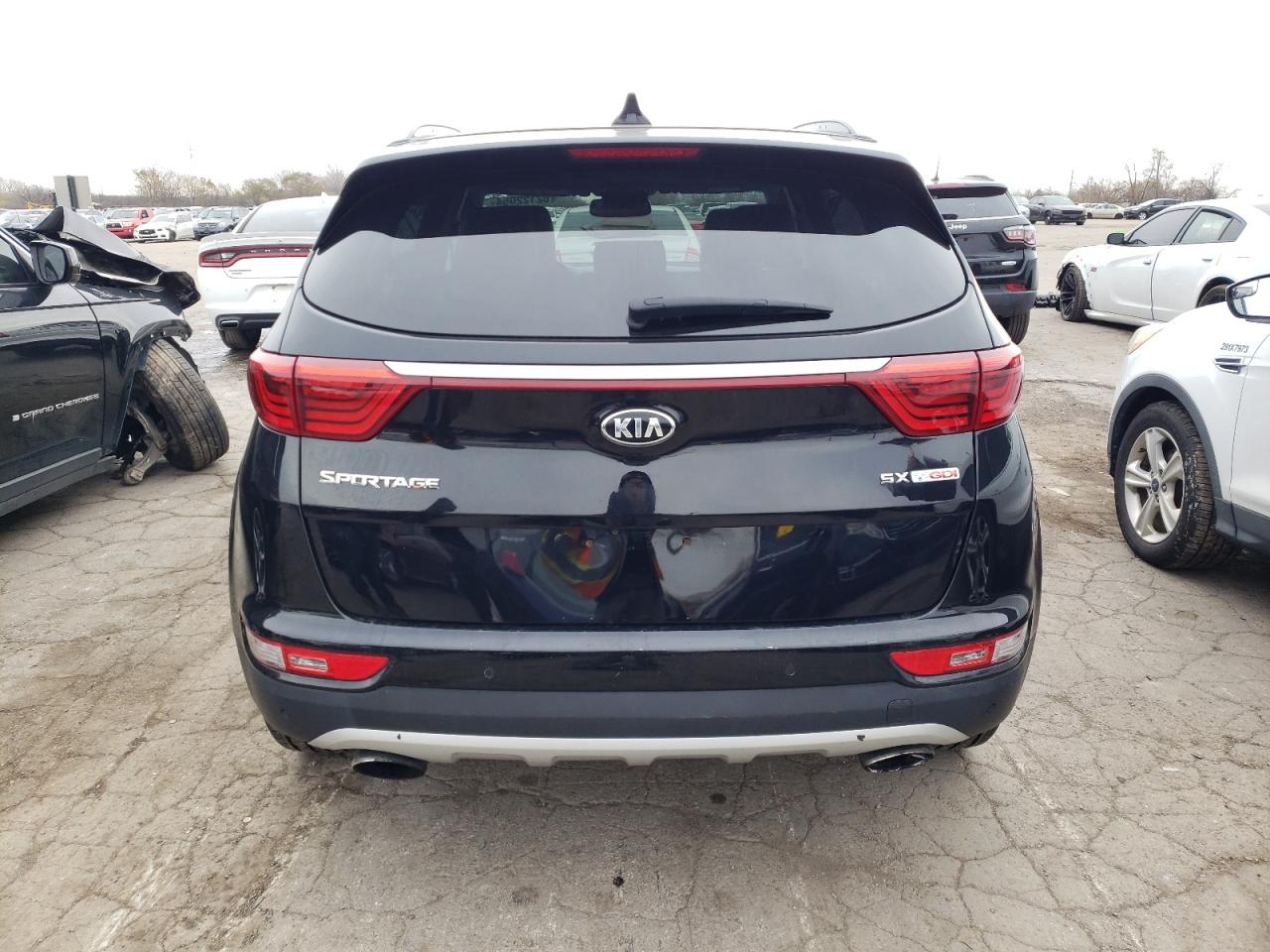 VIN KNDPRCA62J7486151 2018 KIA SPORTAGE no.5