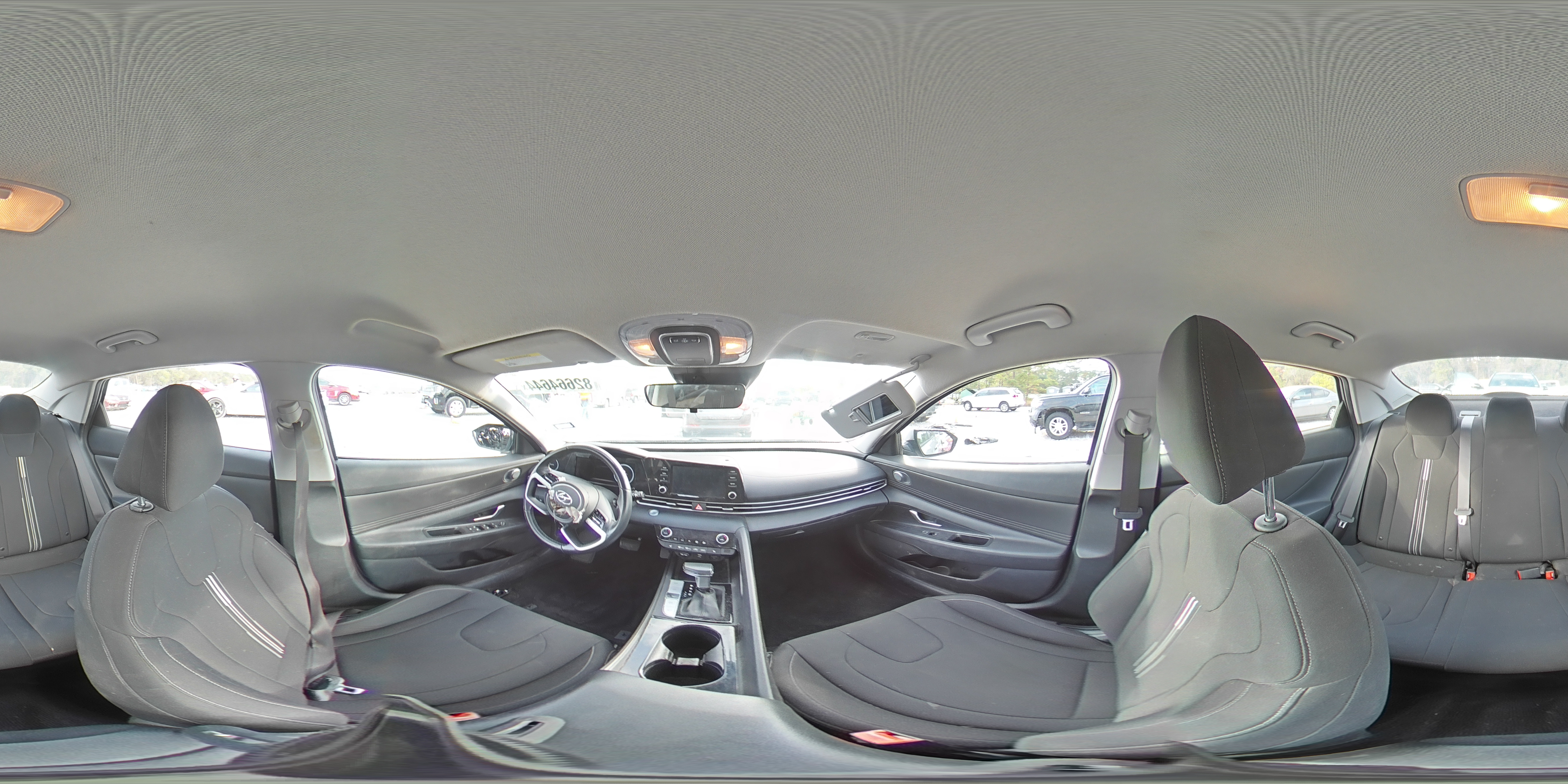 2021 Hyundai Elantra - Image 14