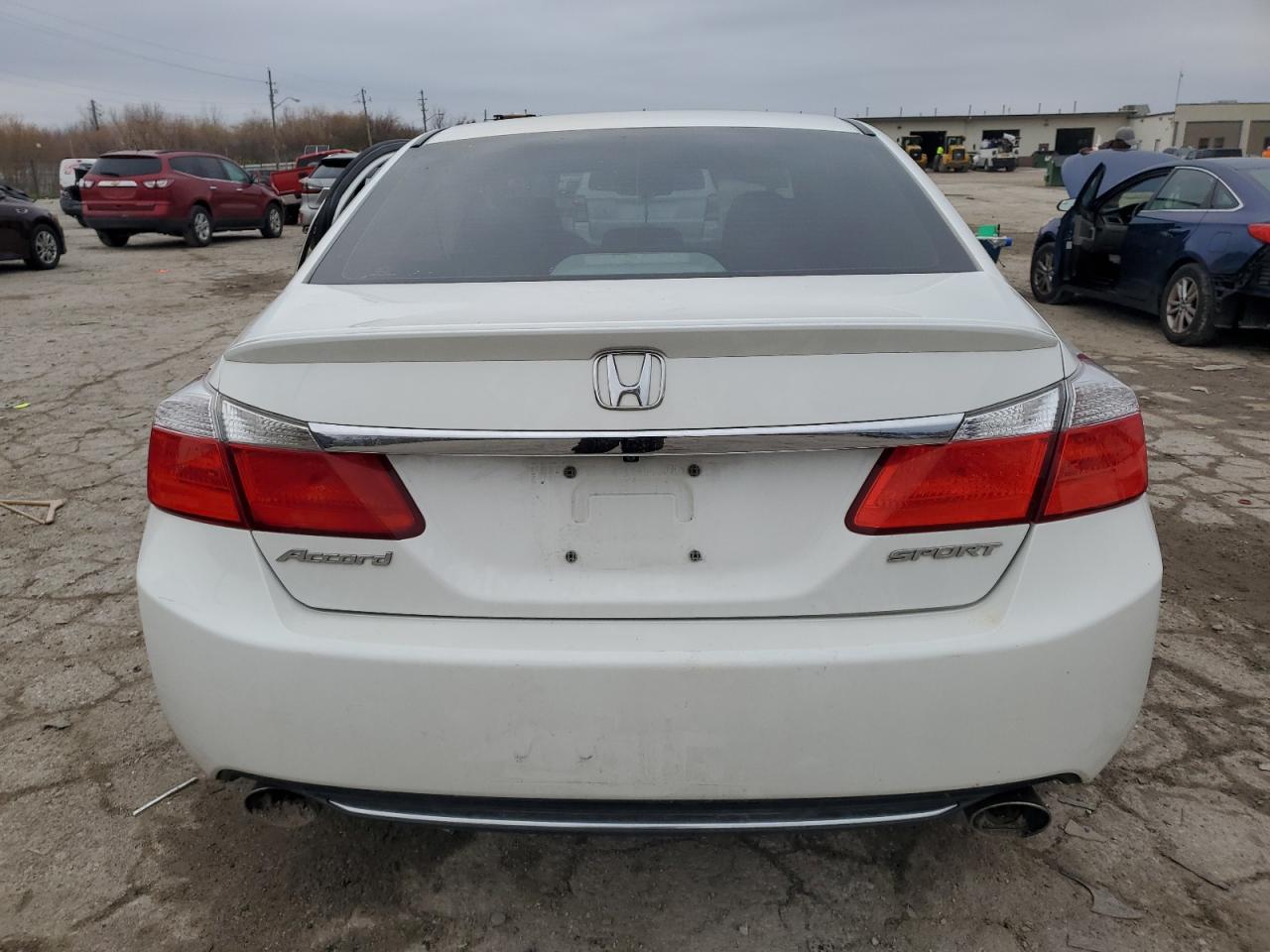 2015 Honda Accord Sport VIN: 1HGCR2F51FA205820 Lot: 81498974