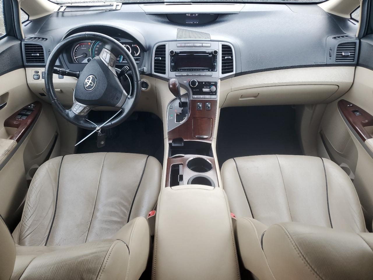 2010 Toyota Venza - Image 8