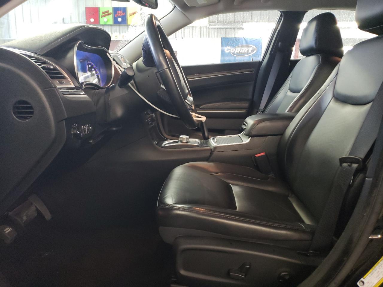 2021 Chrysler 300 - Image 7