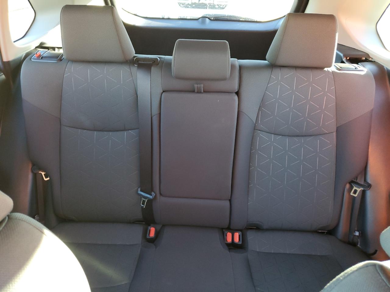 2023 Toyota RAV 4 - Image 10