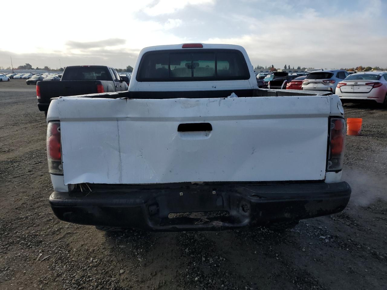 2000 Toyota Tacoma Xtracab Prerunner VIN: 4TASN92N8YZ581189 Lot: 80960484