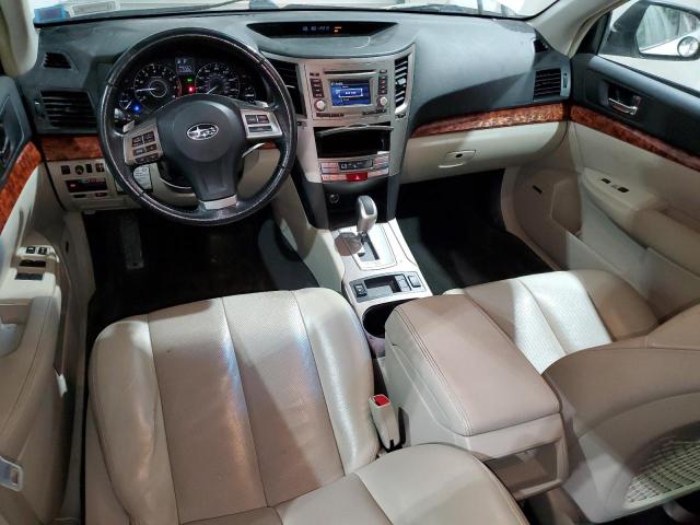  SUBARU OUTBACK 2012 Белы