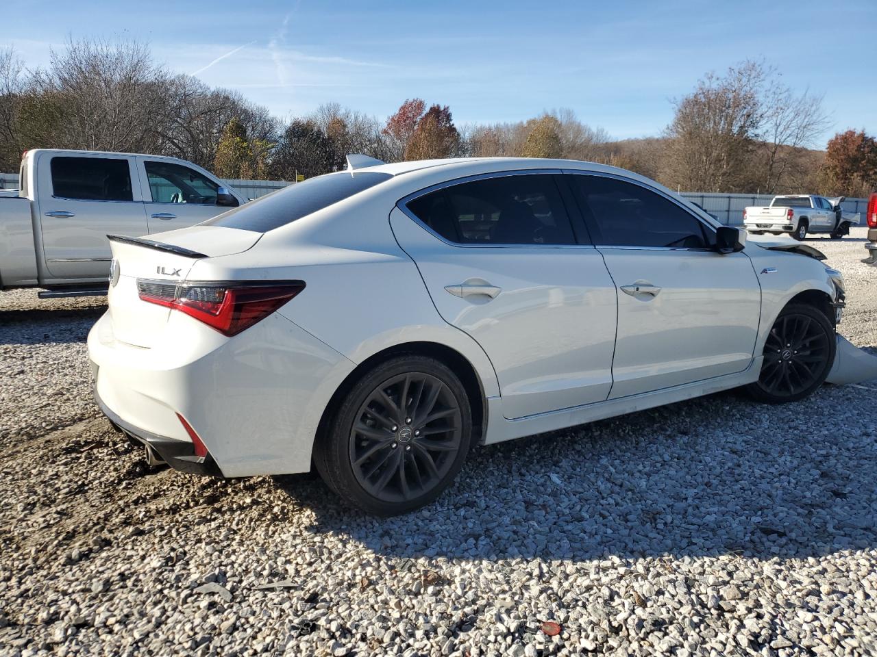 VIN 19UDE2F86NA002558 2022 ACURA ILX no.3