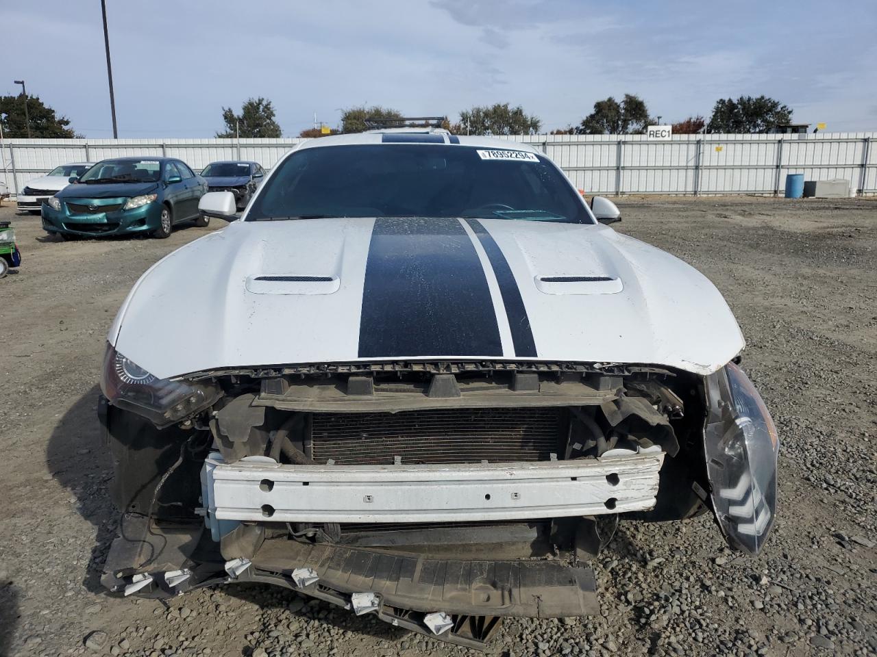 2020 Ford Mustang - Image 5