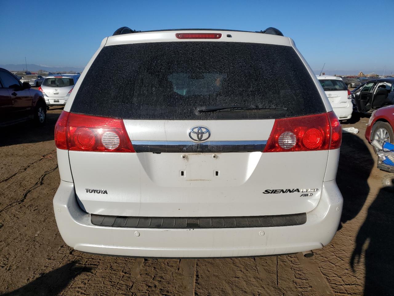 2008 Toyota Sienna - Image 6