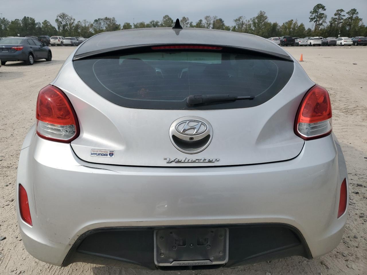 VIN KMHTC6AD7GU296982 2016 HYUNDAI VELOSTER no.6