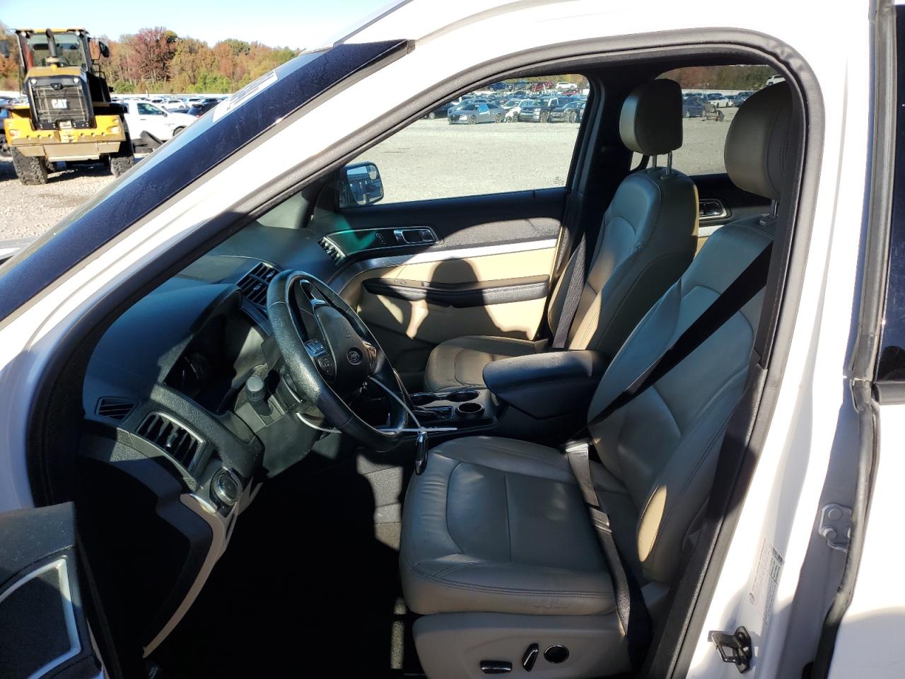 2016 Ford Explorer - Image 7