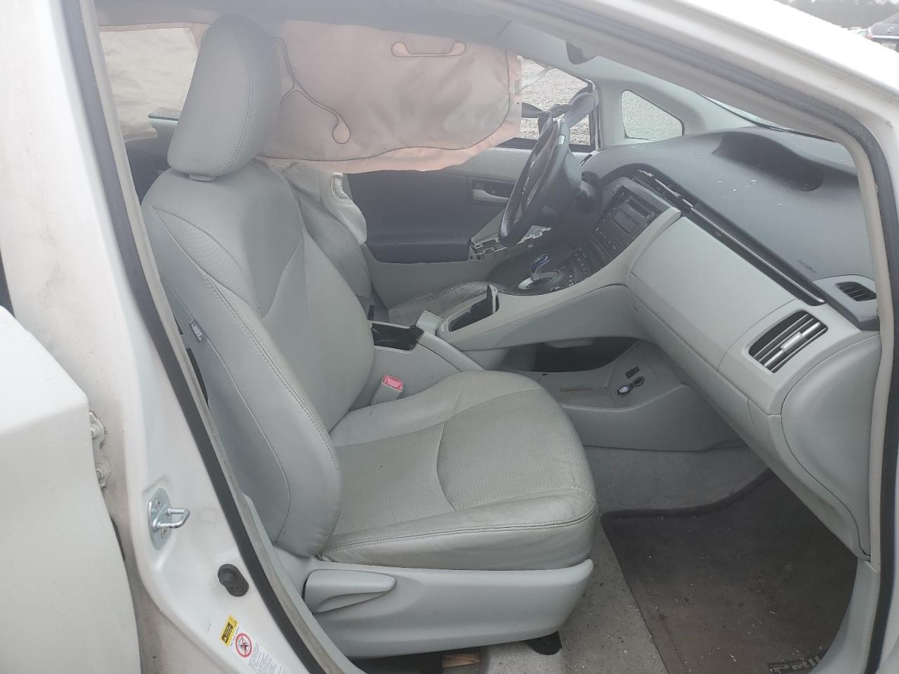 2010 Toyota Prius - Image 7